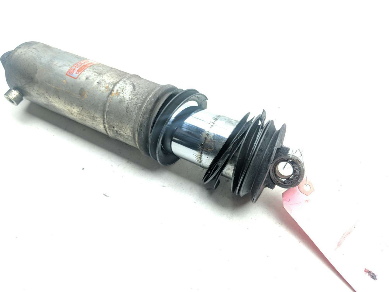 GL1500。ショック 88-00 Honda GL1500 Goldwing 1500 Rear Shock Absorber - Sun Coast