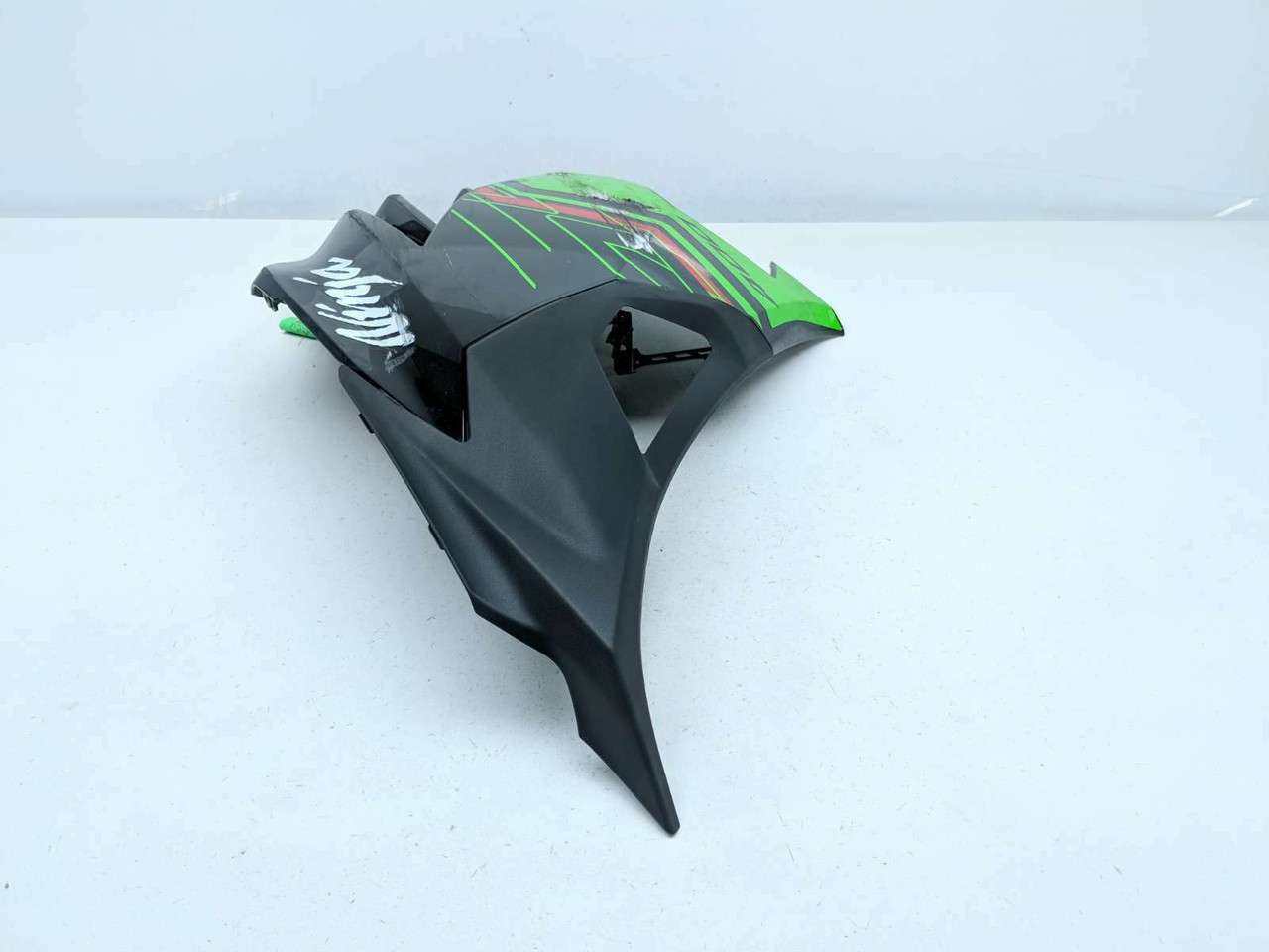１／500  ＪＡＳ 08-10 Kawasaki Ninja ZX1000 ZX10R Left Side Lower Seat Fairing