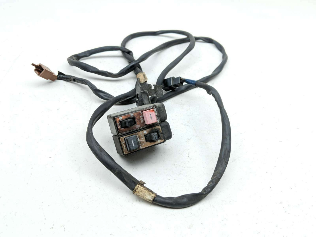84-87 Honda Goldwing Aspencade GL1200 Left Radio Switch Control