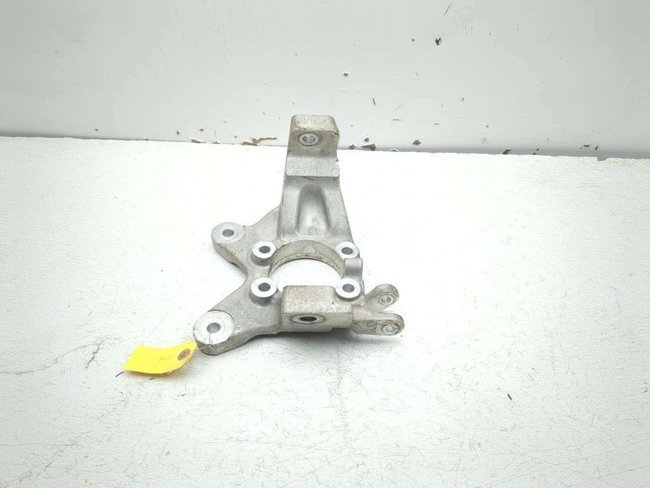 14-20 Polaris Slingshot SL Front Left Spindle Knuckle Carrier