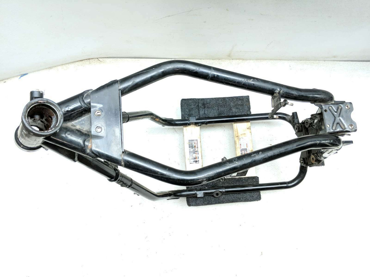 98-06 Victory V92 V92C Deluxe Main Frame Chassis STRAIGHT SLVG
