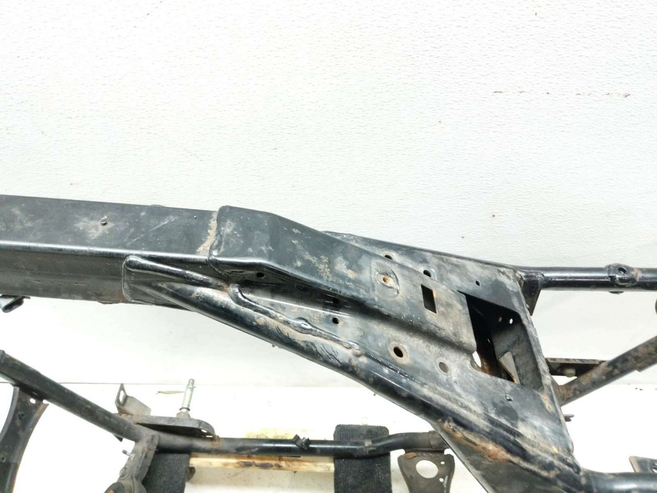 00-06 Harley Davidson FLHRI Road King Main Frame Chassis STRAIGHT