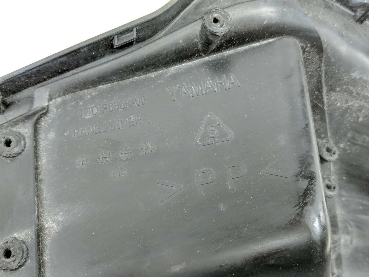 13 Yamaha Zuma YW50 Inner Panel Cover 1CD-F836K-00 - Sun Coast