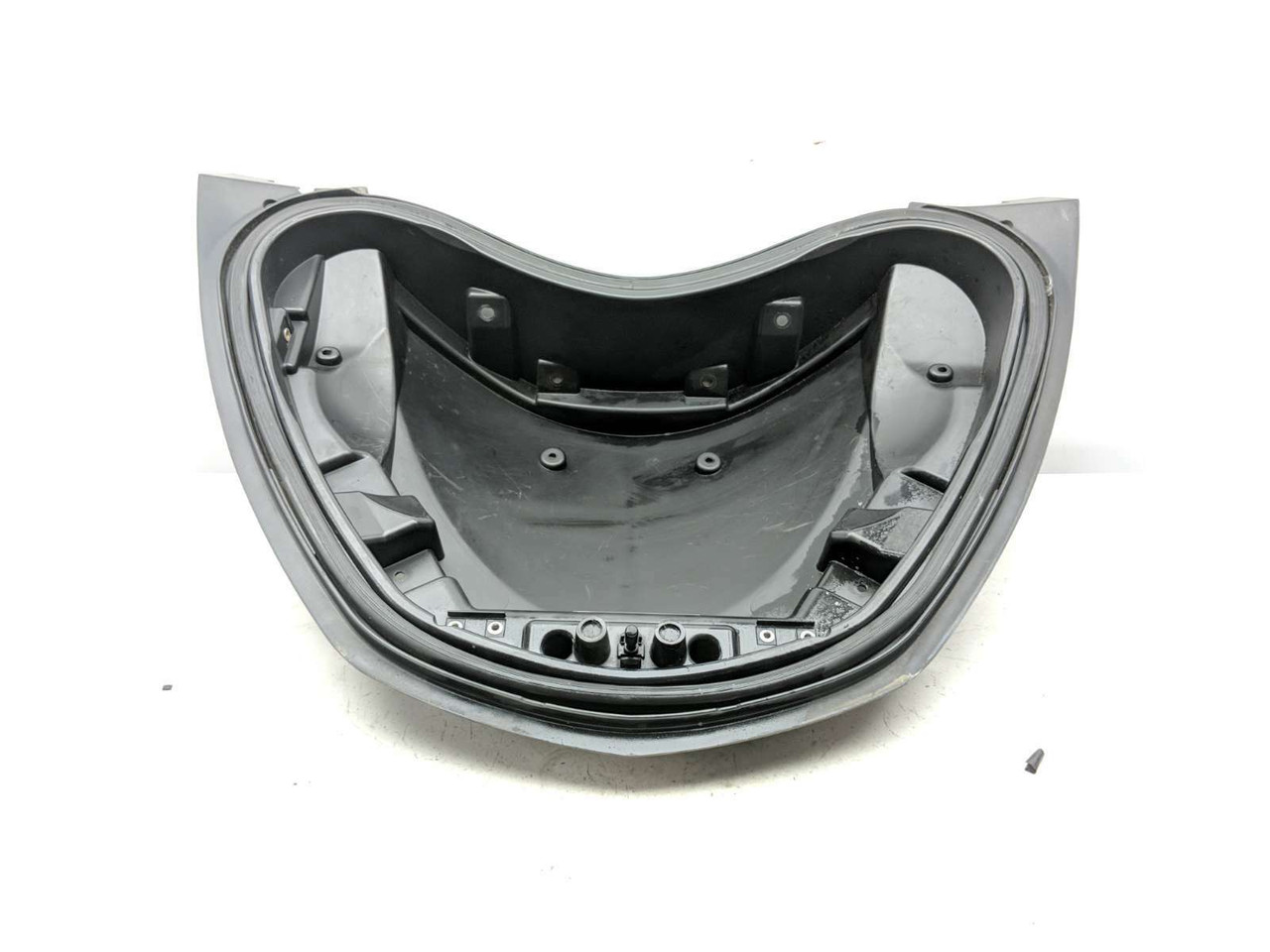 08-15 Victory Vision Inner Trunk Lid Cover Panel 5437267 - Sun