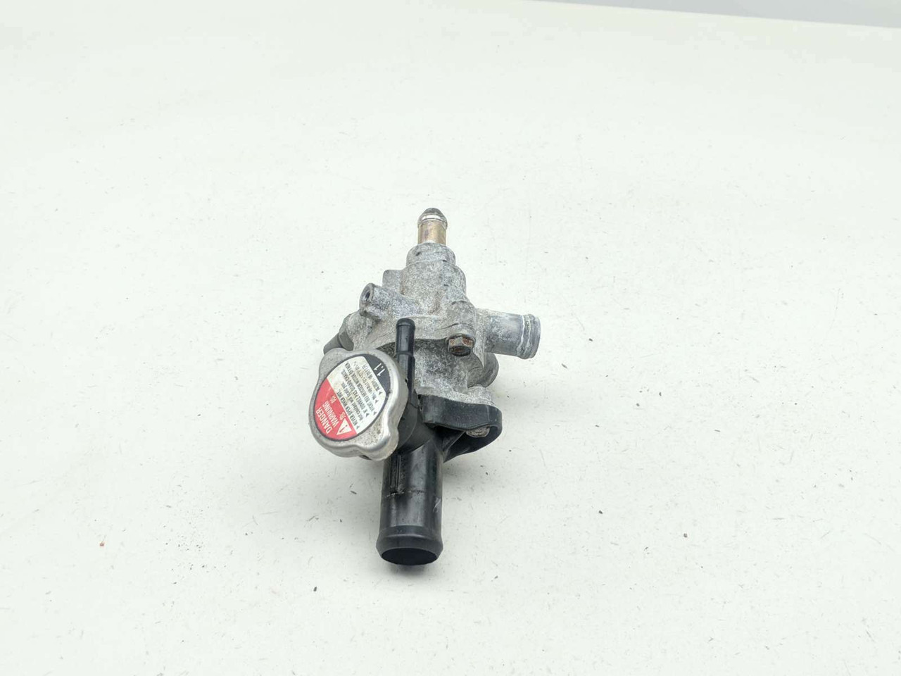04-08 Honda VTX1800R VTX 1800 Thermostat Housing Coolant Radiator