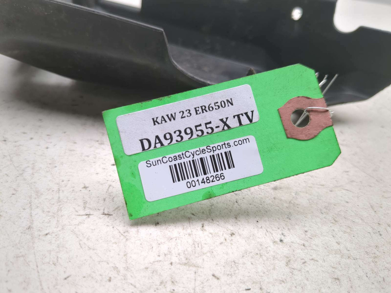 17-25 Kawasaki Z650 ER650N Right Side Trim Fairing Cover Panel