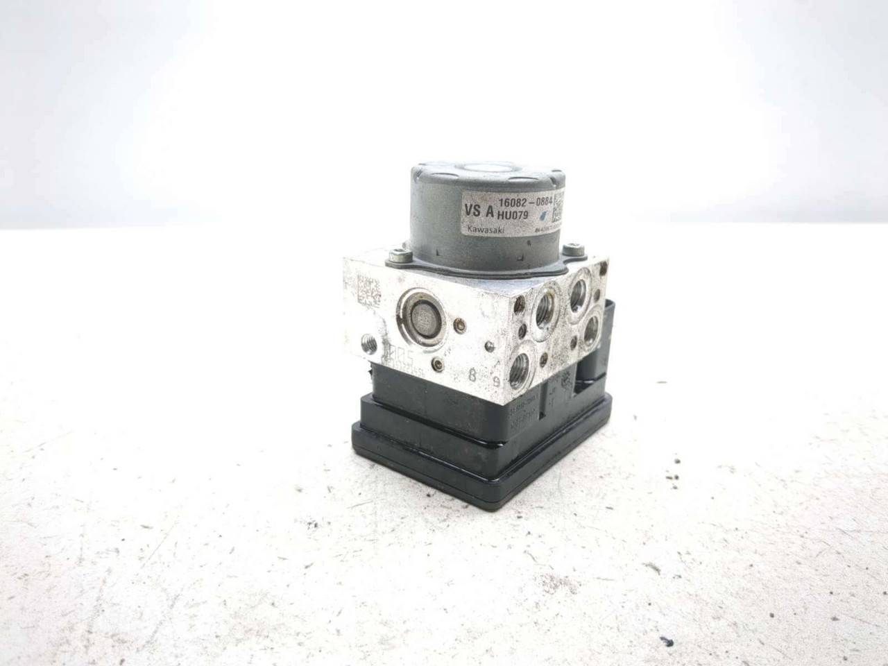 17-25 Kawasaki Z650 ER650N ABS Brake Pump Module 16082-0884 - Sun