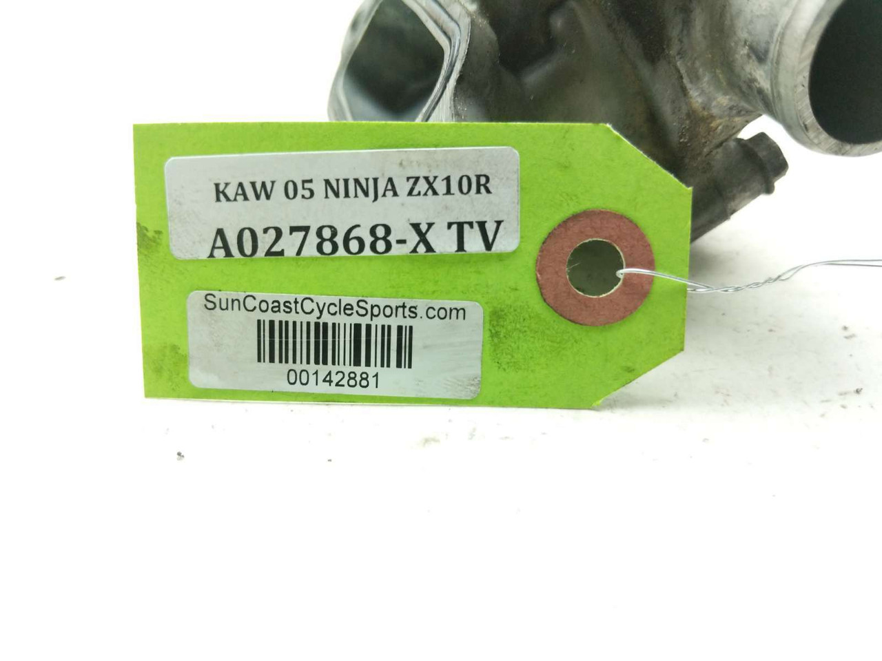 【1111】 04 05 Kawasaki Ninja ZX10 ZX10R Thermostat Housing - Sun Coast