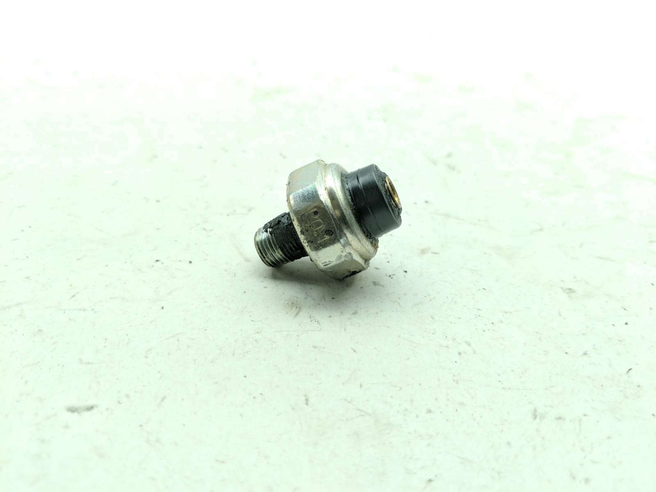 04 05 Kawasaki Ninja ZX10 ZX10R Oil Pressure Sensor - Sun Coast