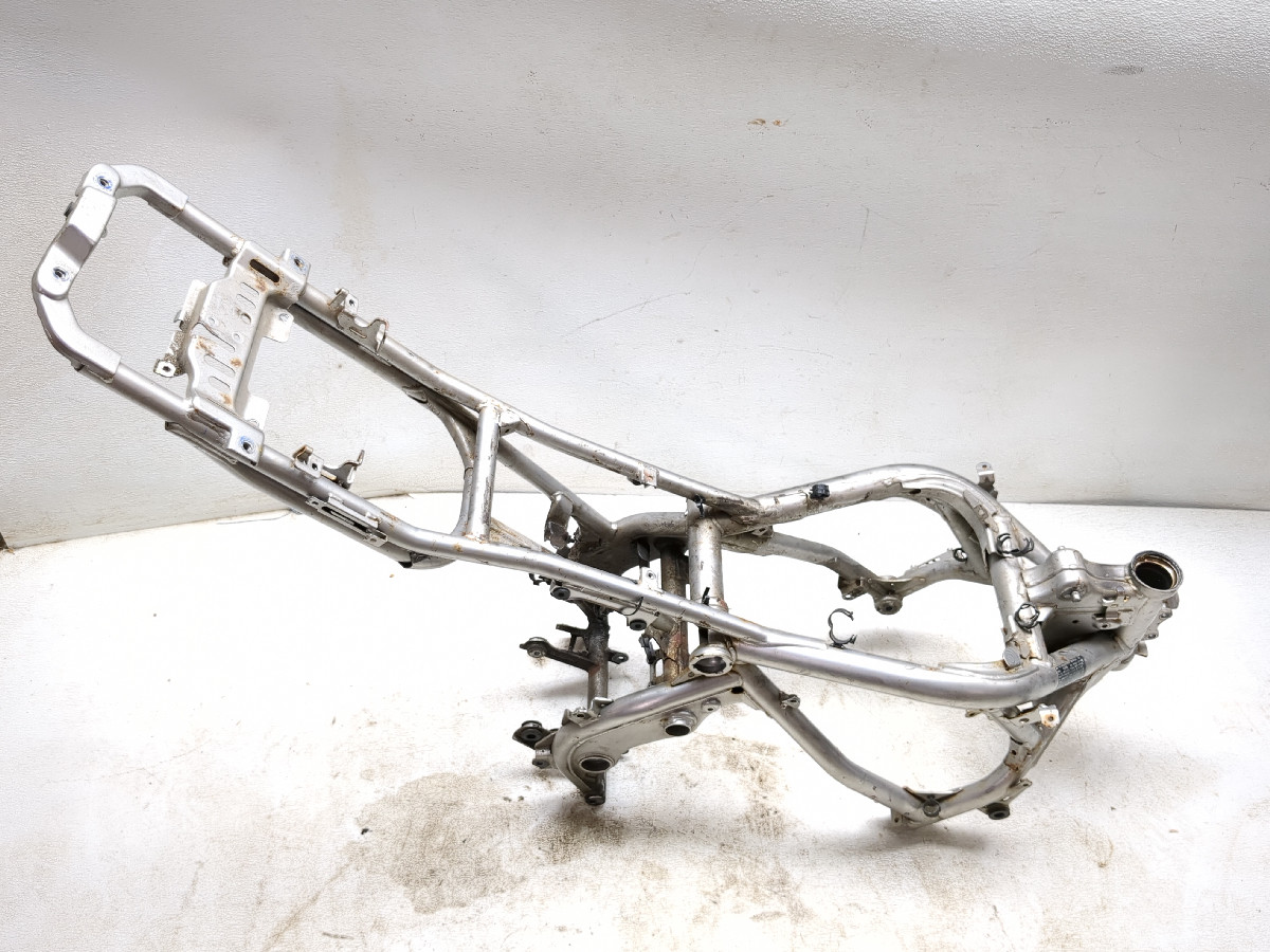 06-08 Kawasaki EX650 Ninja 650R Main Frame Chassis CLN STRAIGHT 06-08 Kawasaki EX650 Ninja 650R Main Frame Chassis CLN STRAIGHT