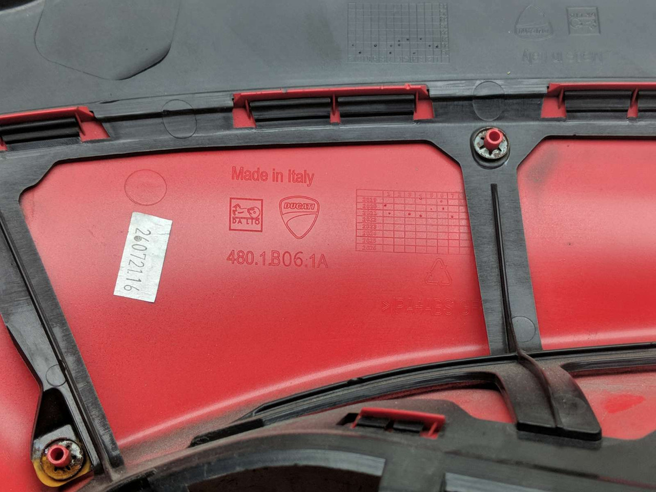20-25 Ducati Panigale V2 Left Side Tank Fairing Cover Panel
