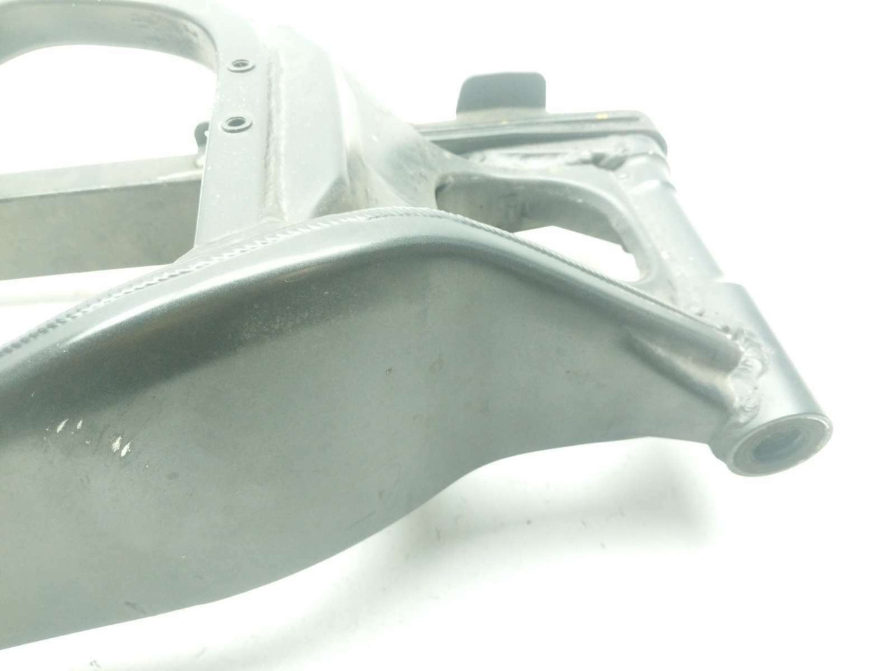 04 05 Kawasaki Ninja ZX10 ZX10R Rear Swingarm Swing Arm Frame