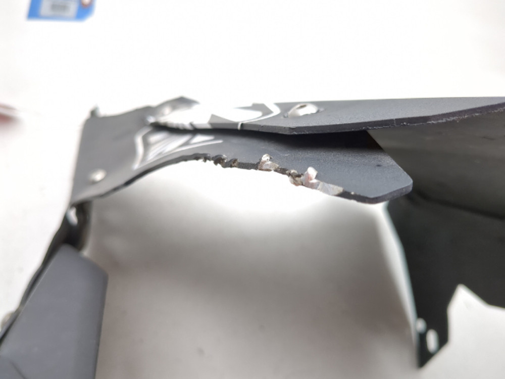 15-18 Yamaha YZF R3 Aftermarket Chain Guard - Sun Coast Cycle