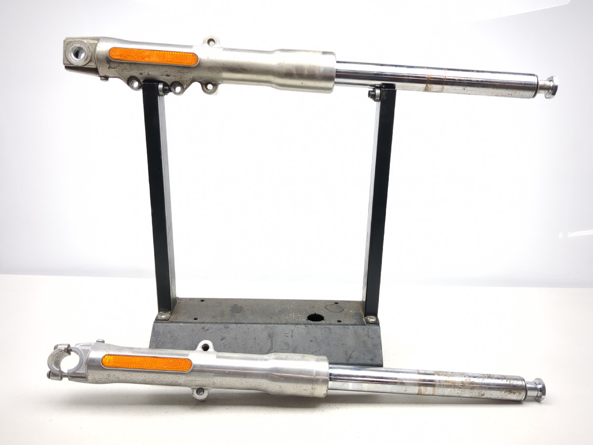 11-17 Harley FLSTC Heritage Softail Classic Front Forks Suspension