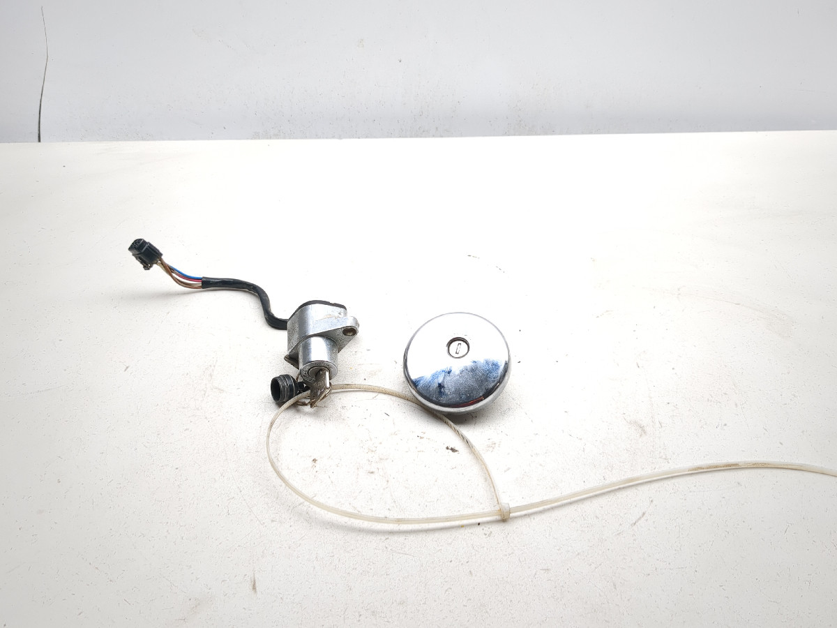98-04 Kawasaki VN1500 Vulcan Nomad Lock Set Ignition Switch Cap