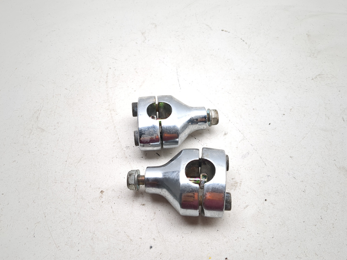 その他 r 98-04 Kawasaki VN1500 Vulcan Nomad Handle Bar Handlebar Risers