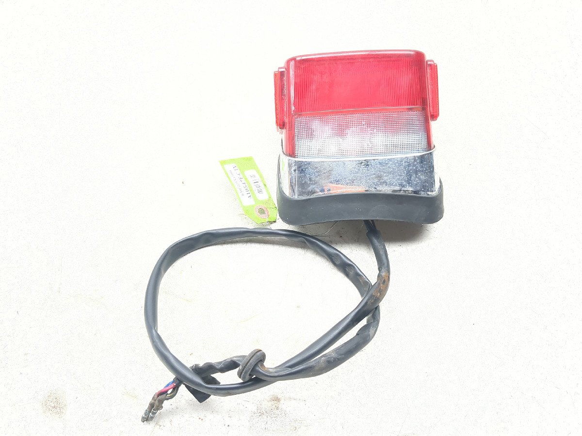 02 Kawasaki Vulcan 1500 Classic VN1500 Taillight Tail Brake Light