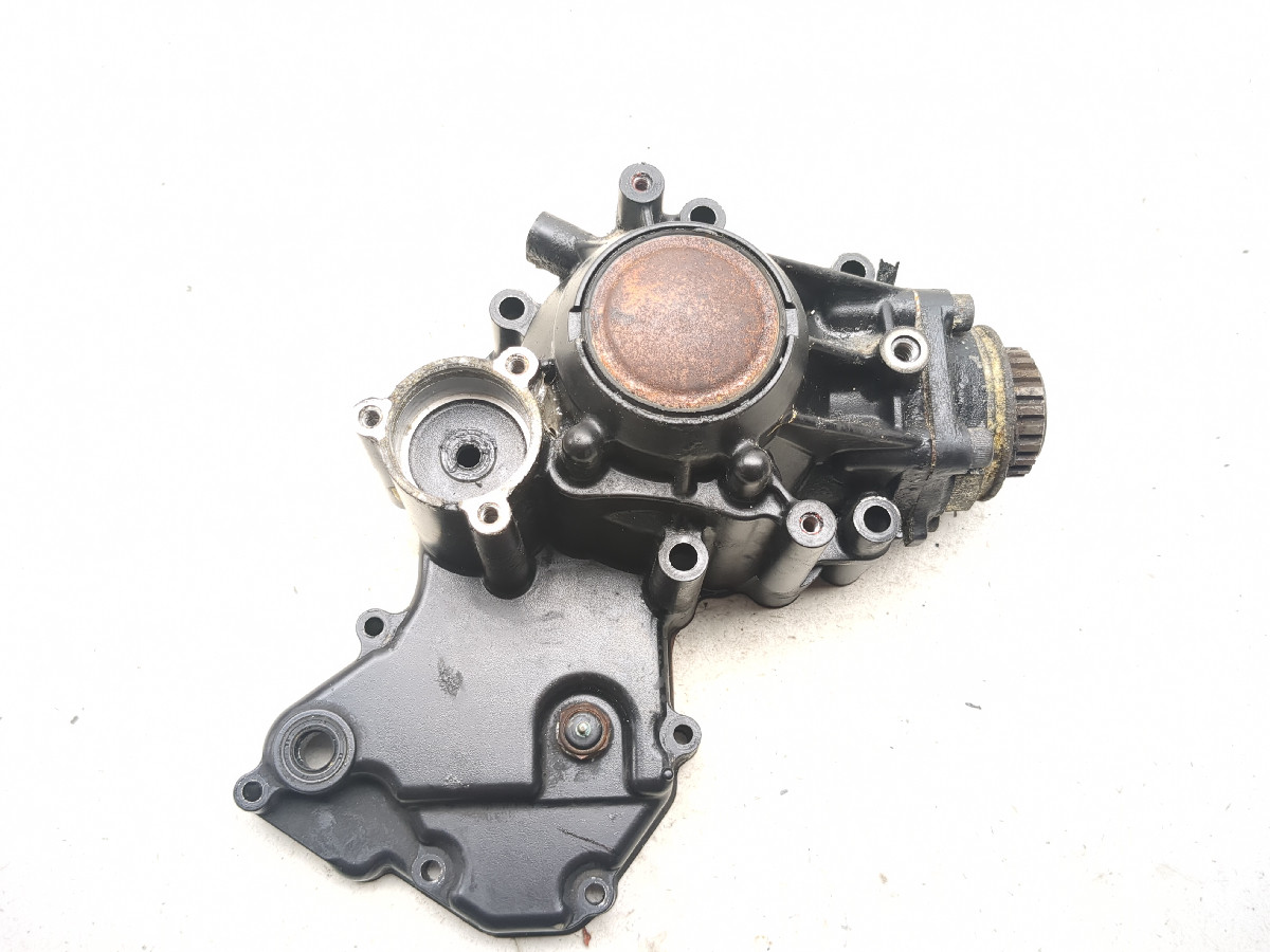 ★ 02 Kawasaki Vulcan 1500 Classic VN1500 Bevel Gear Housing Case