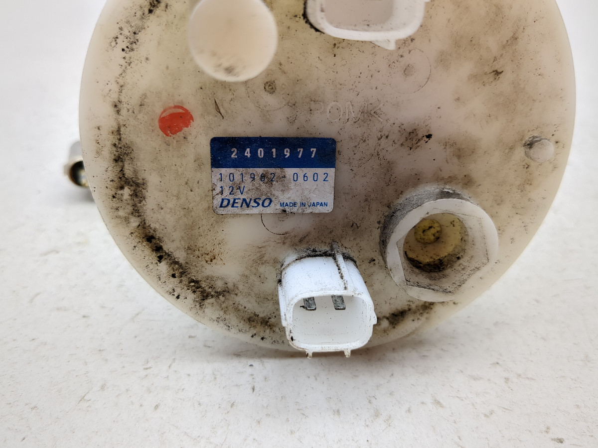 07 Triumph Daytona 675 Petrol Gas Fuel Pump Assembly 2401977