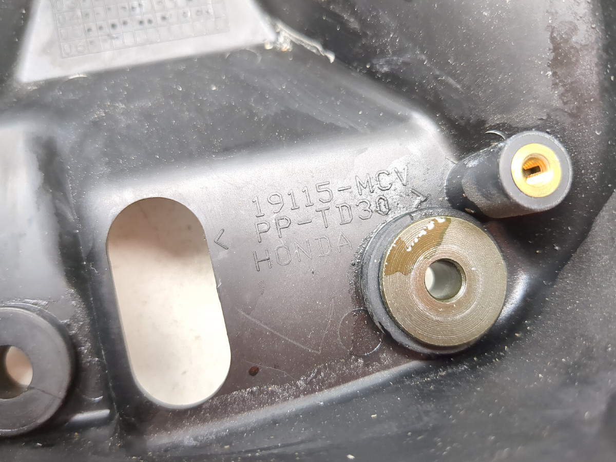 06 Honda VTX1800C VTX 1800 Radiator Overflow Bottle Tank Cover