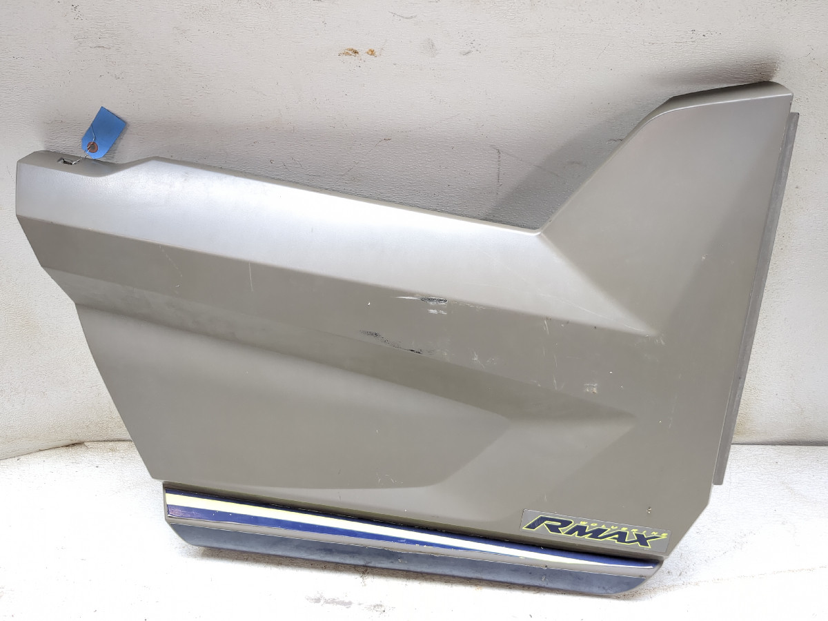 【サービス品@1000】アバンギャルド 23 Yamaha Wolverine 1000 RMAX 4 Front Right Outer Door Cover Panel