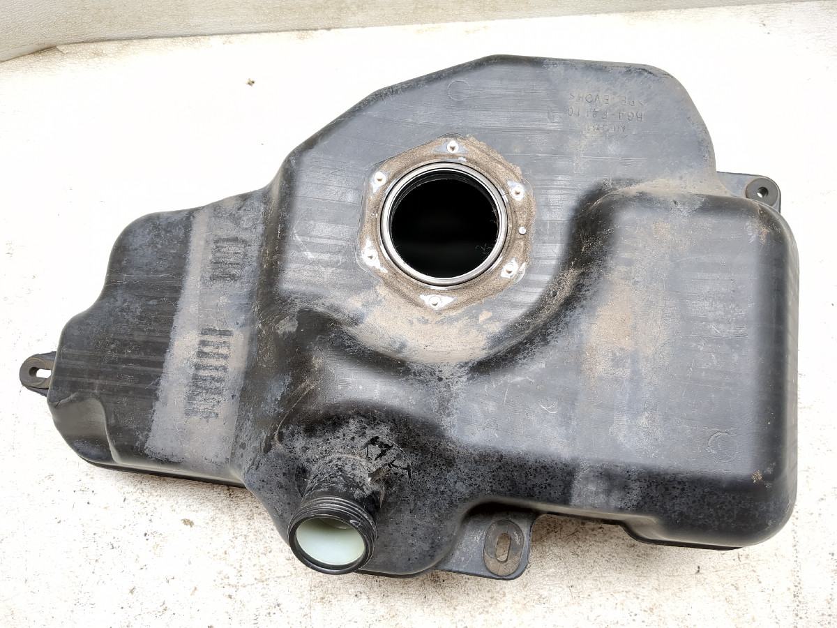 23 Yamaha Wolverine 1000 RMAX 4 Petrol Gas Fuel Tank Assembly