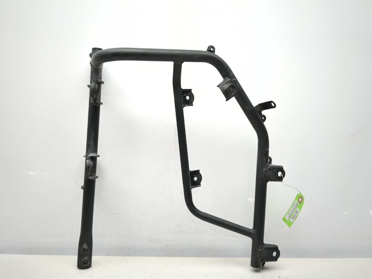 09-23 Kawasaki VN1700A Vulcan Voyager Rear Left Saddlebag Support
