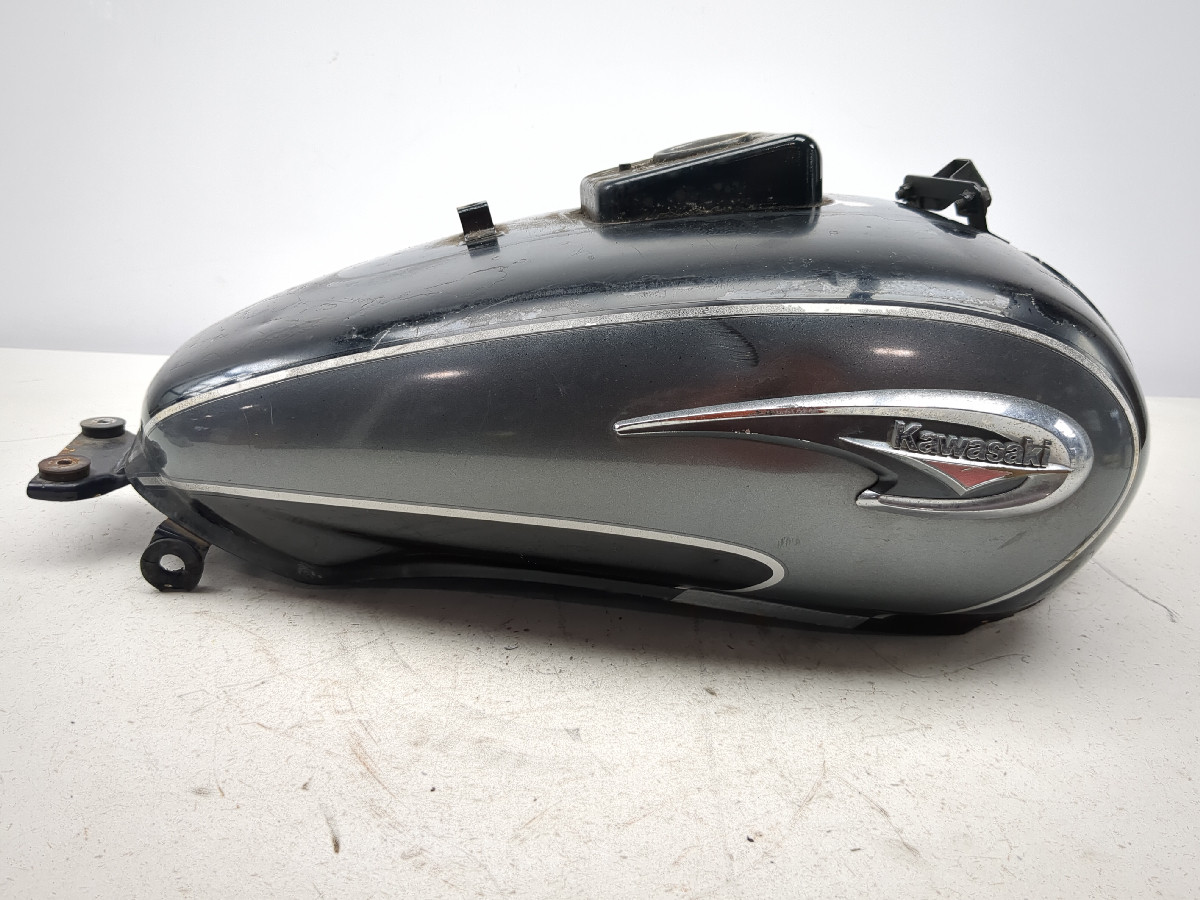 02 Kawasaki BN125 Eliminator 125 Gas Fuel Tank Petrol Reservoir