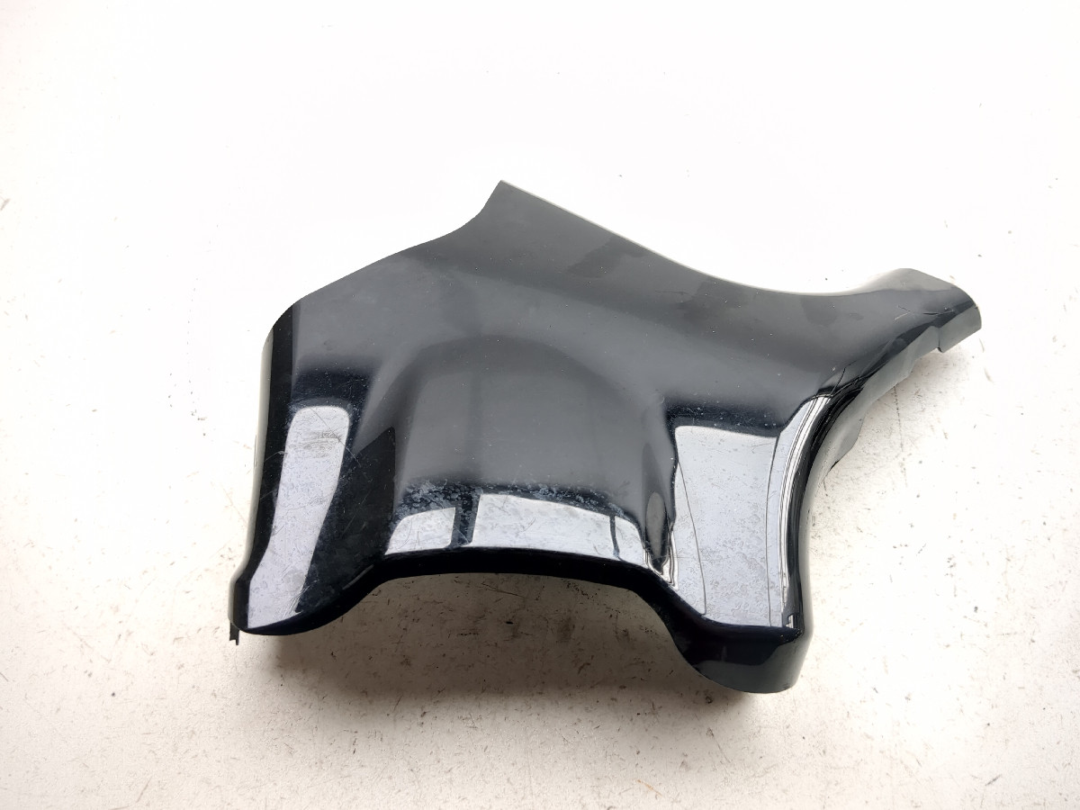 92-04 Suzuki VL 800 Intruder Front Left Right Neck Cover Panel
