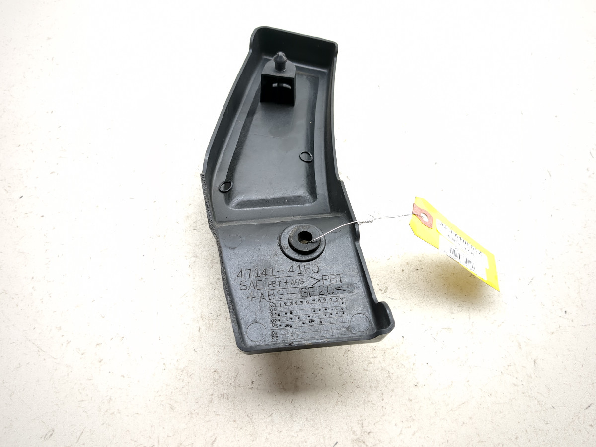 92-04 Suzuki VL 800 Intruder Right Swingarm Frame Fairing Cover