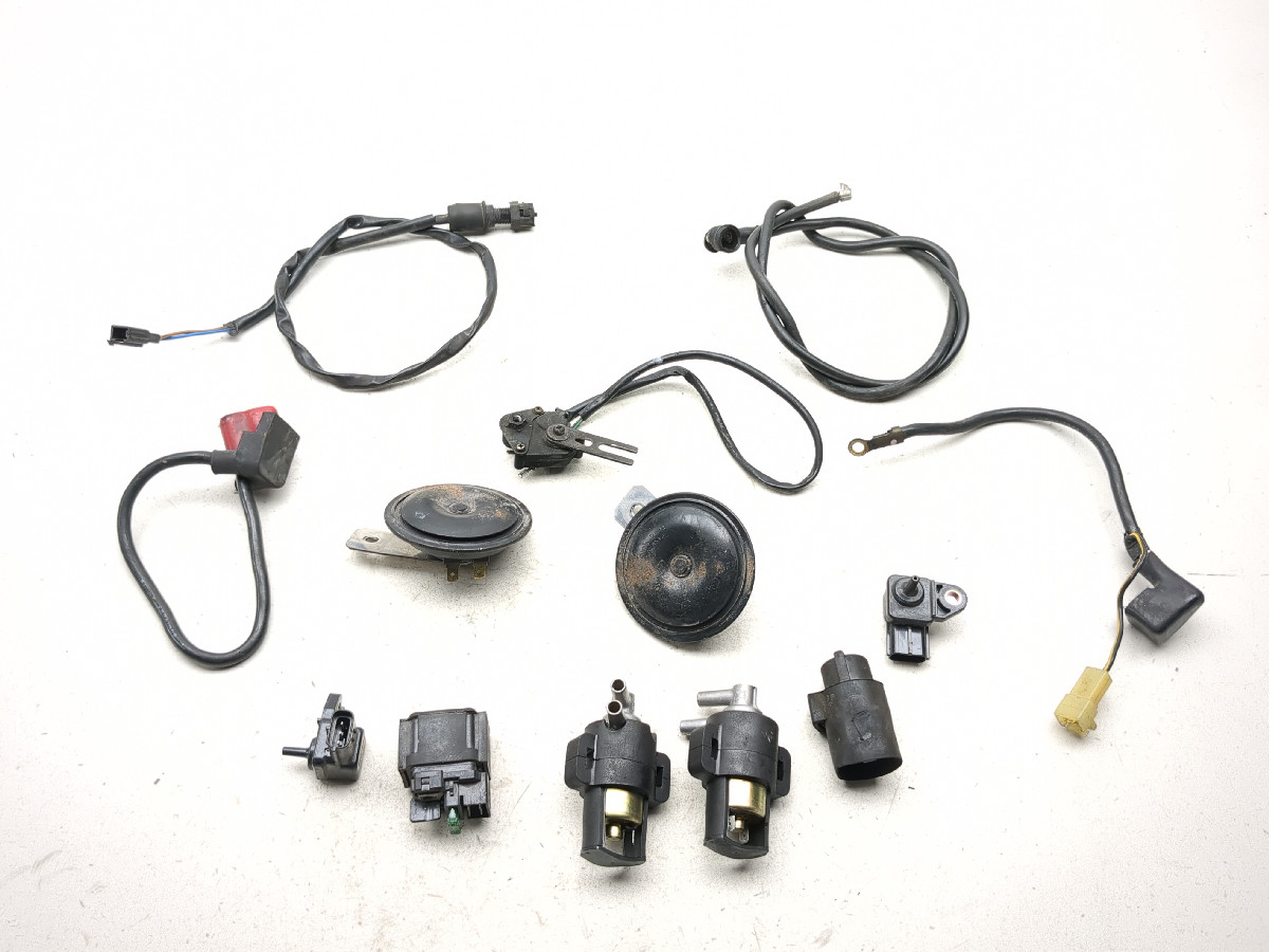 98-04 Kawasaki VN1500 Vulcan Nomad Relay Set Air Valve Horn