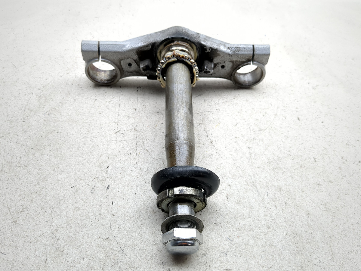 13-17 Suzuki GW250 Bottom Lower Triple Tree Steering Clamp - Sun