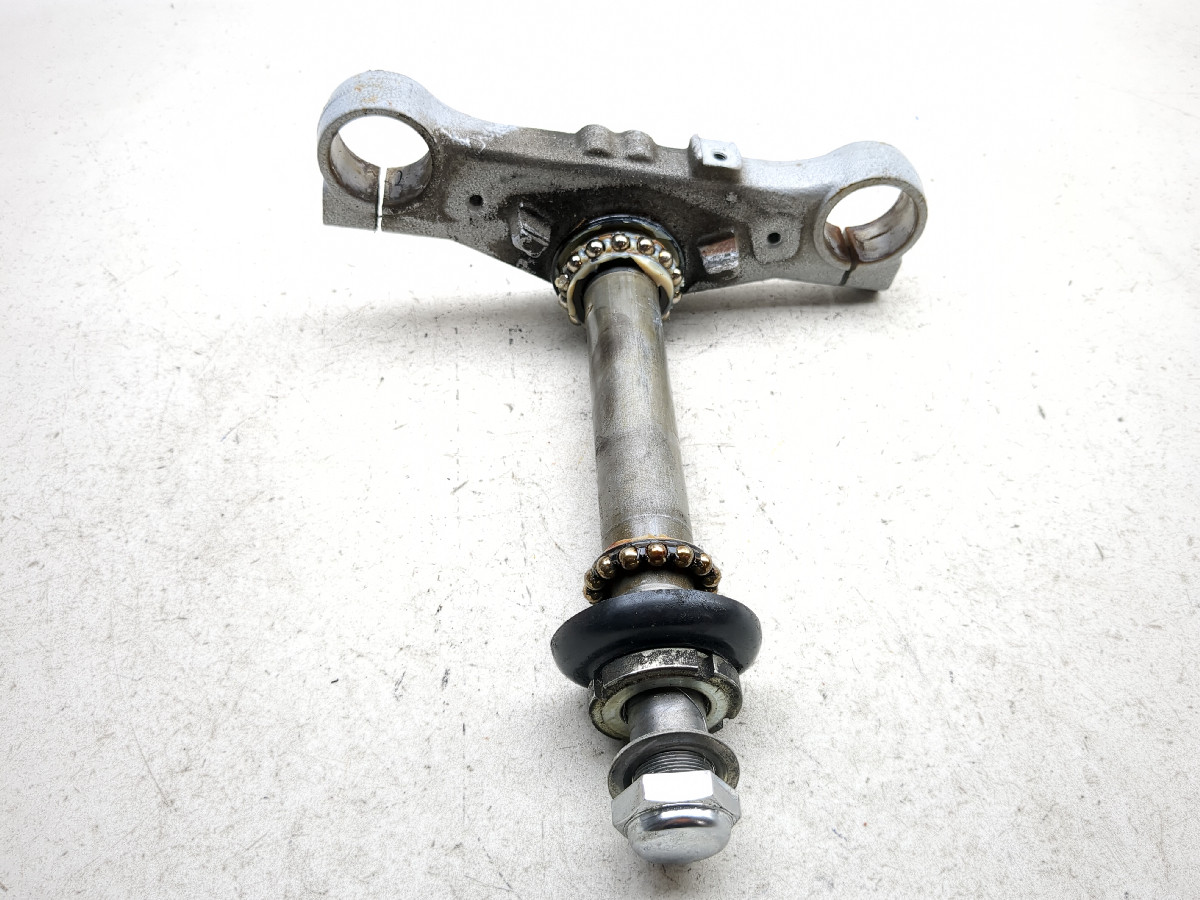 13-17 Suzuki GW250 Bottom Lower Triple Tree Steering Clamp - Sun