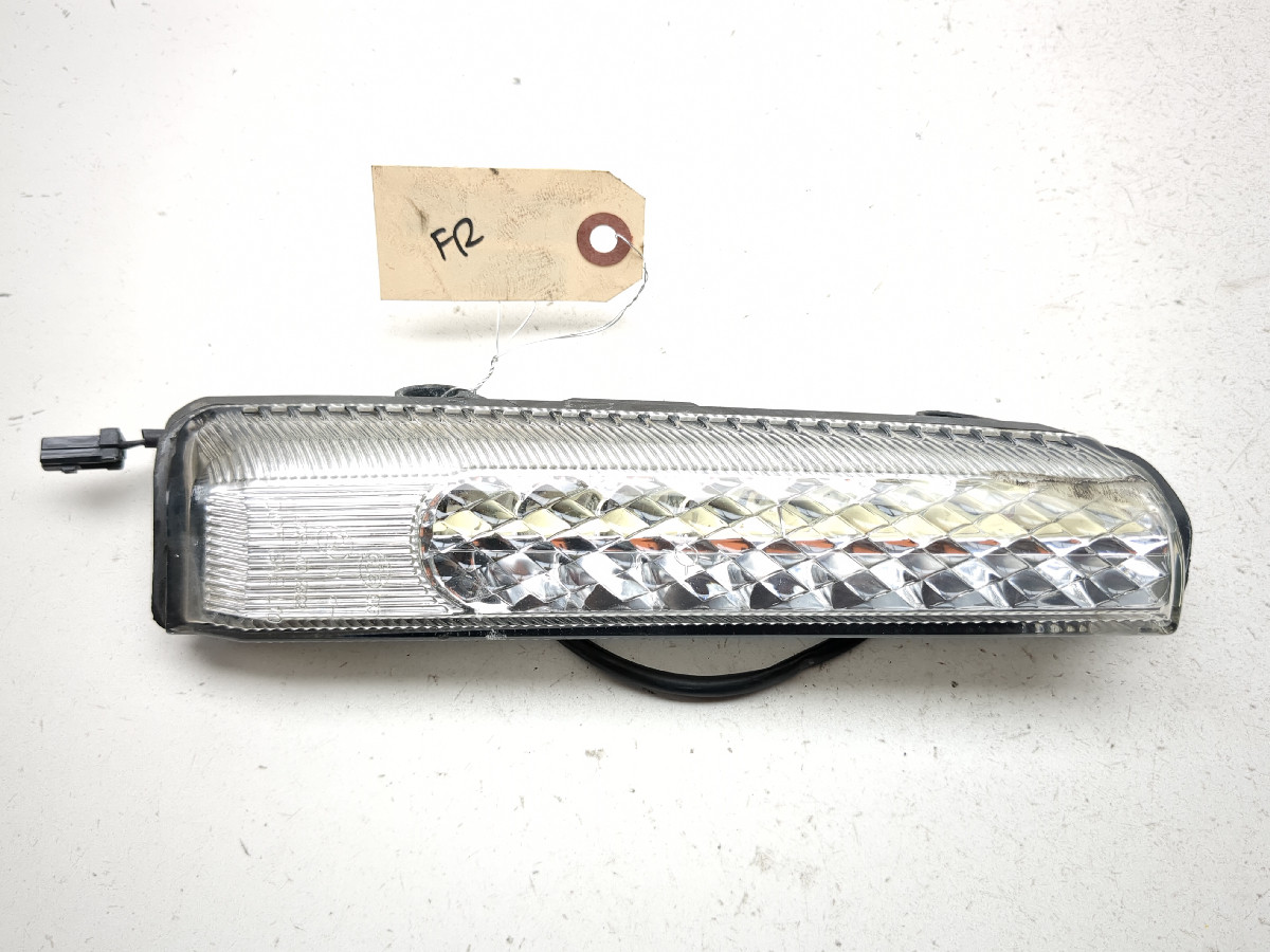 11-15 Ducati Diavel Front Right Turn Signal Flasher Indicator