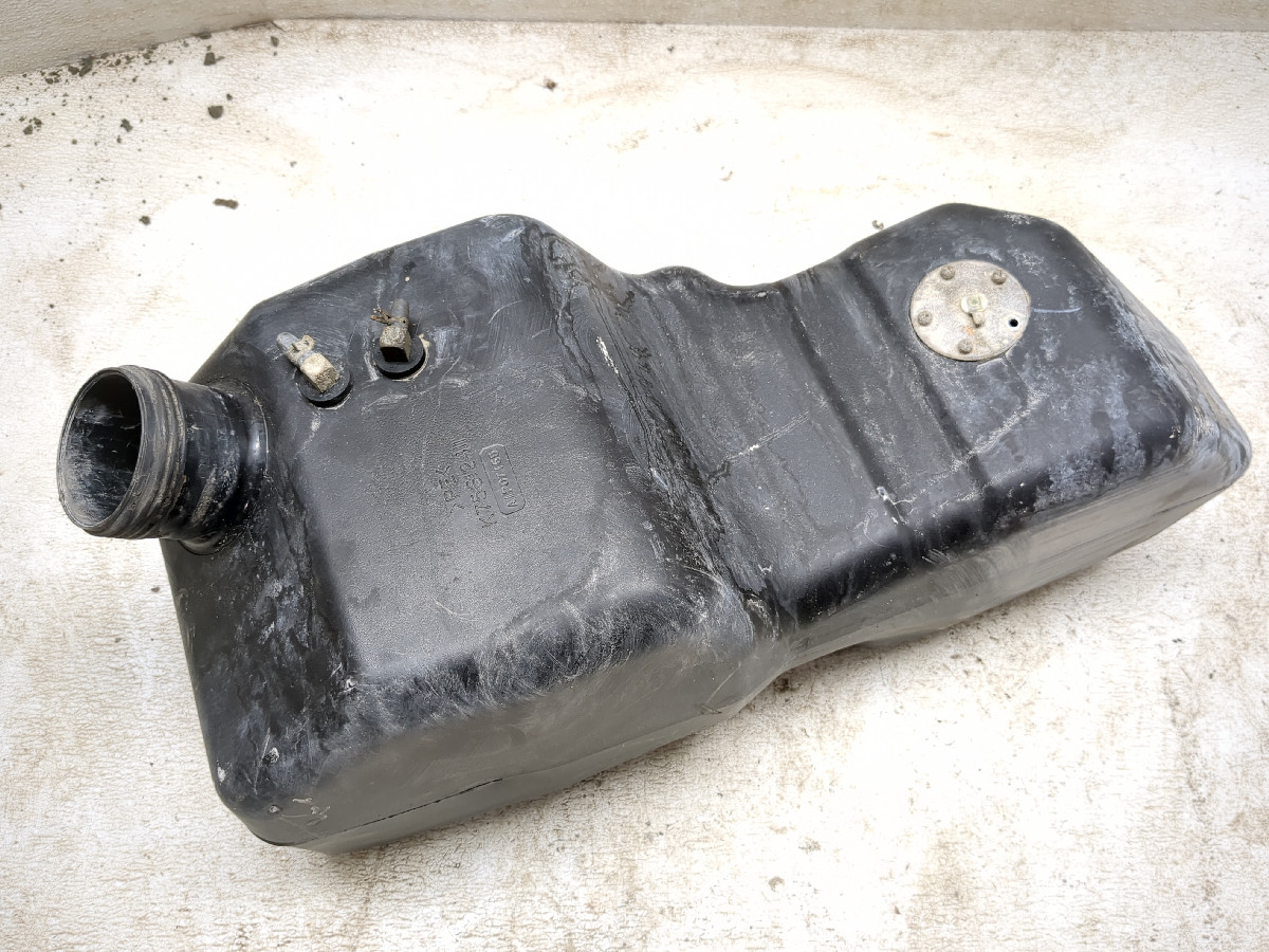06-10 Kubtoa RTV 900 Petrol Gas Fuel Tank Assembly K75612411 - Sun