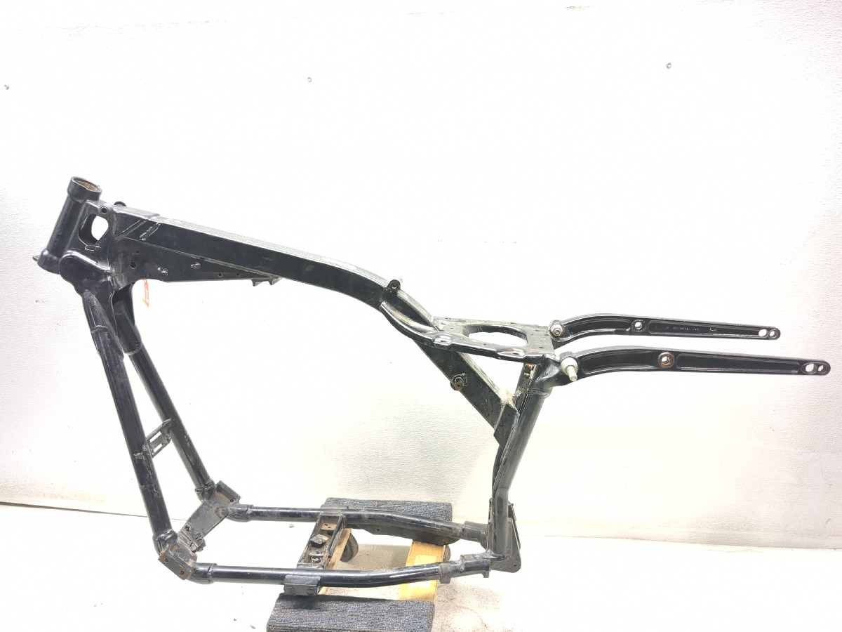 07-13 Harley FXDB Dyna Street Bob Main Frame Chassis STRAIGHT SLVG