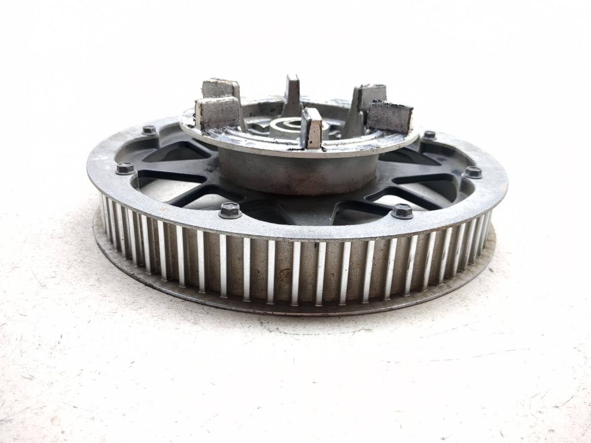 05-19 Suzuki LS650 Boulevard S40 Rear Wheel Cush Drive Belt Hub