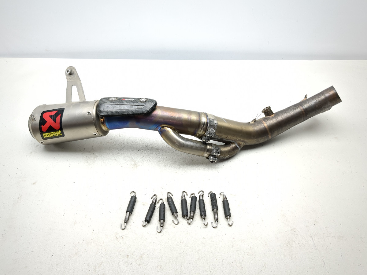 15-18 BMW S1000RR Akropovic Full Exhaust Muffler Silencer Cans