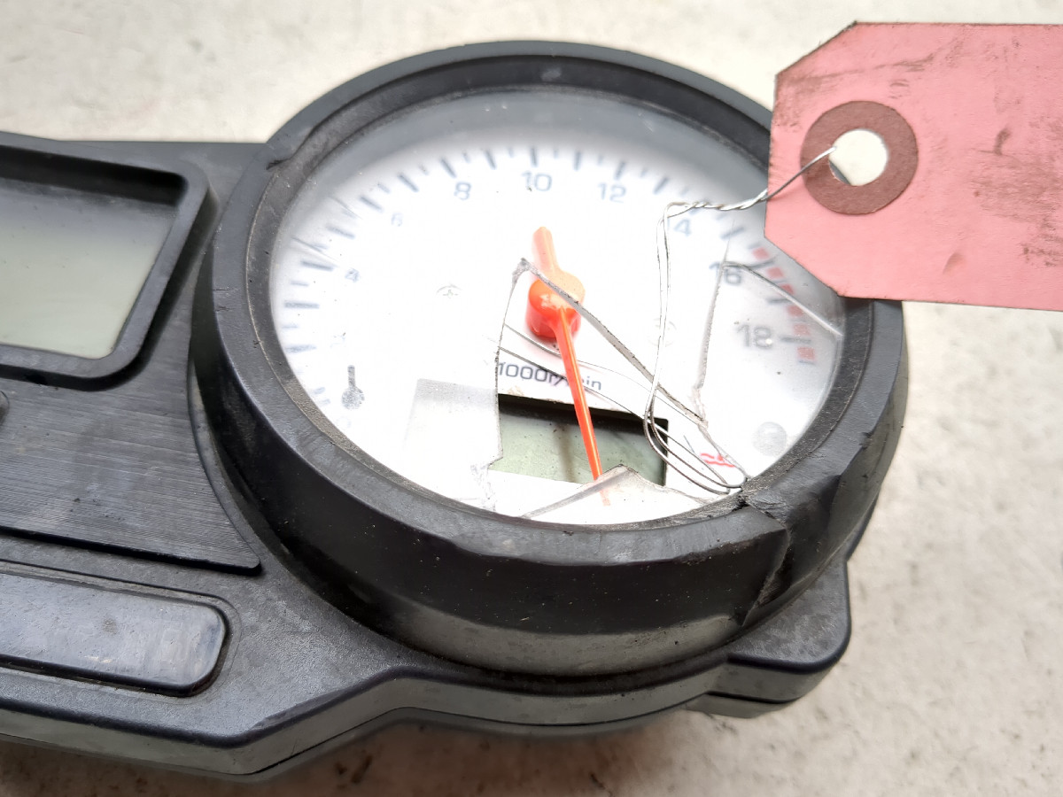 99-02 Yamaha YZF R6 Gauge Speedometer Tachometer Display - Sun 99-02 Yamaha YZF R6 Gauge Speedometer Tachometer Display - Sun