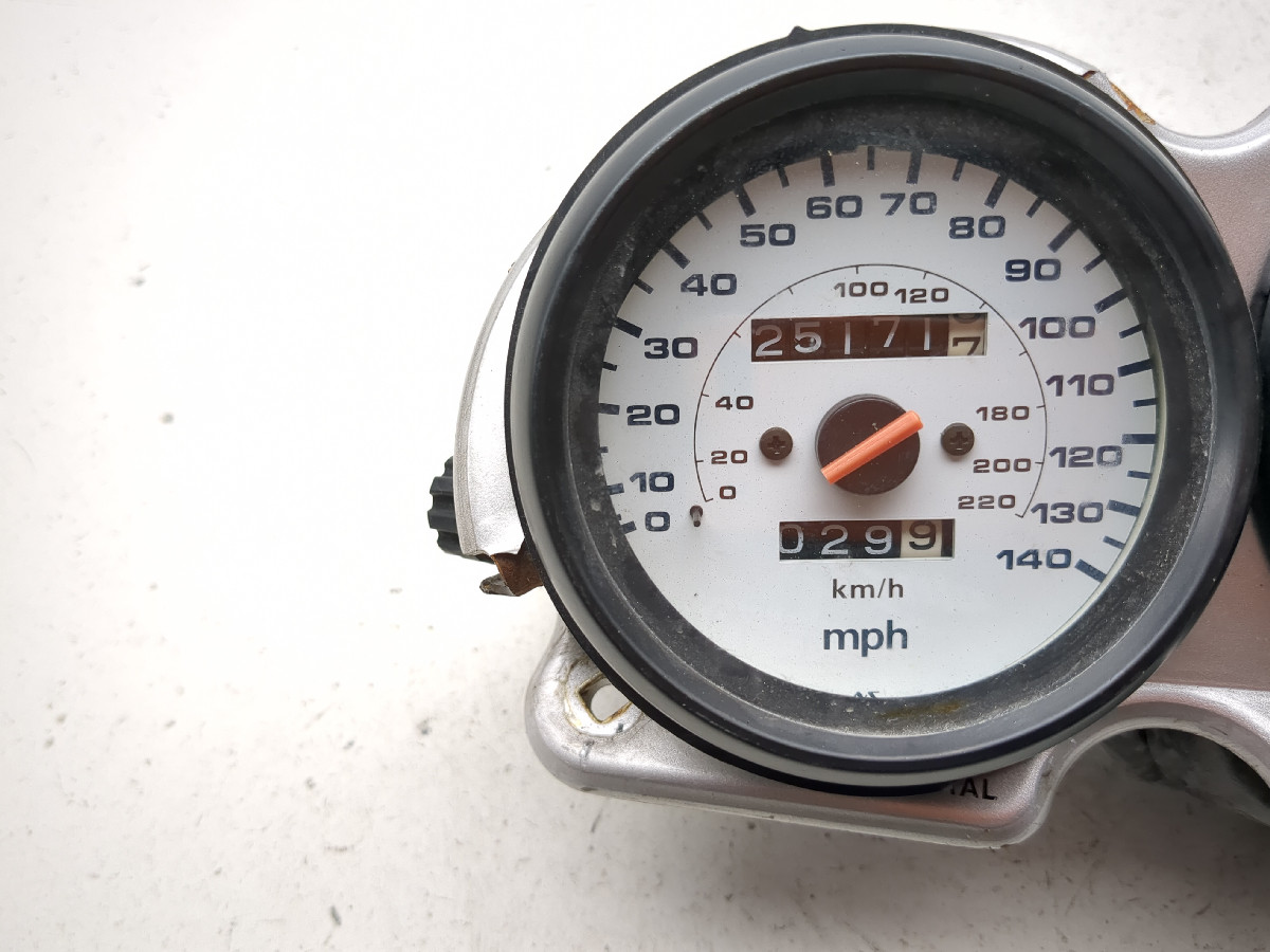 90-93 Suzuki VX800 Gauge Speedometer Tachometer Display - Sun