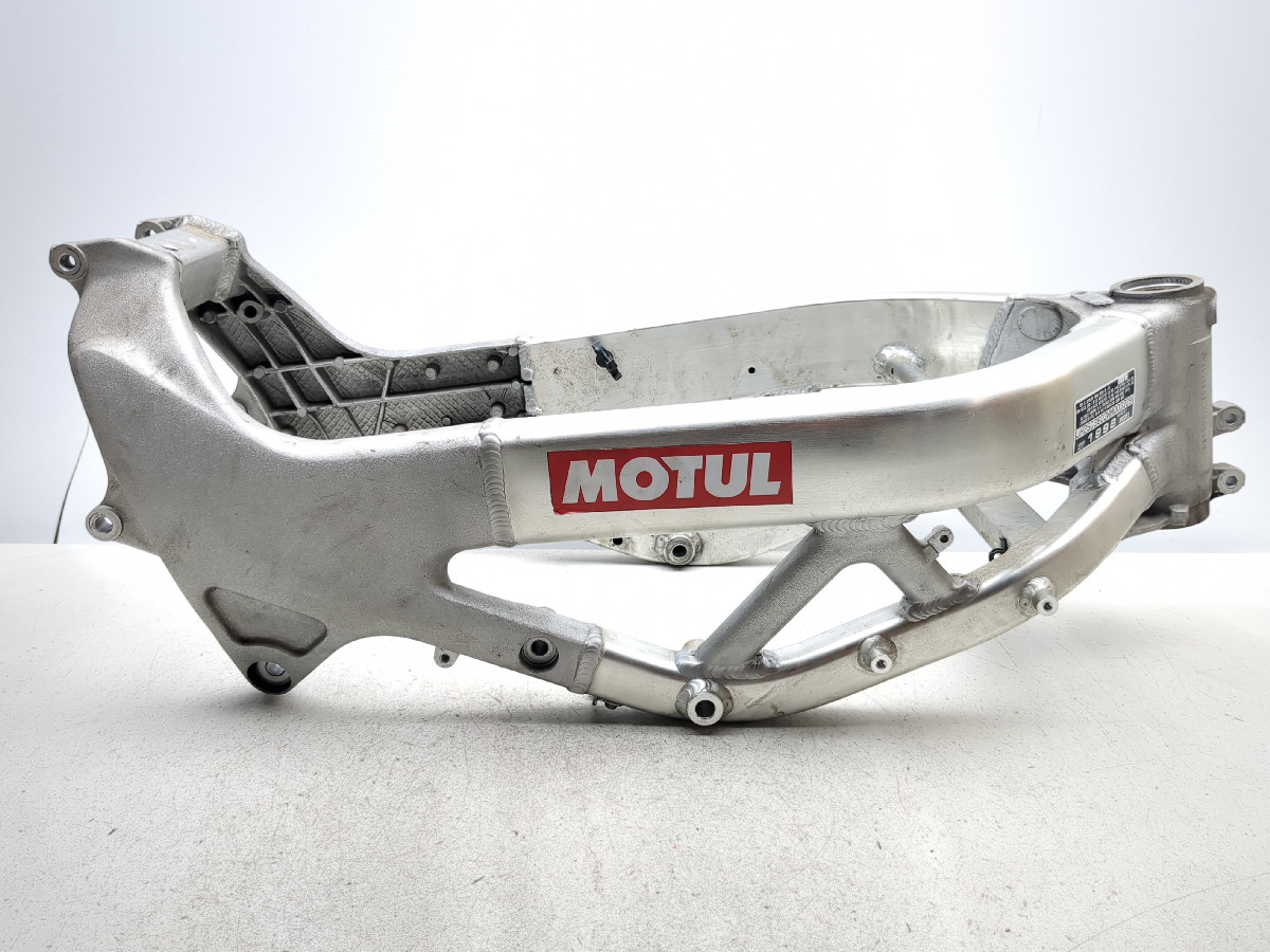 97-05 Honda Super Hawk VTR1000F Main Frame Chassis SLVG