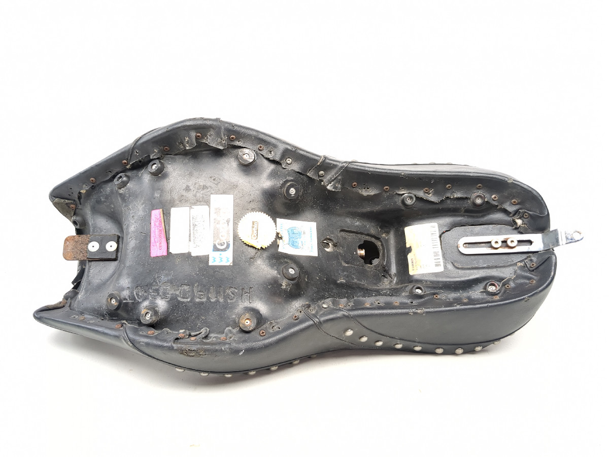 93 Honda Shadow 1100 VT1100C CORBIN Full Driver Passenger Seat