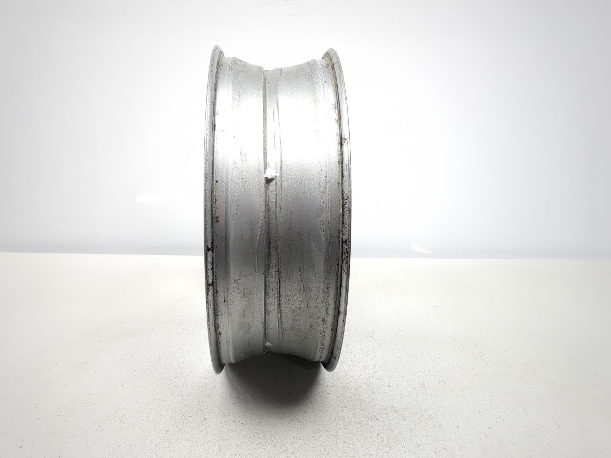 06 Triumph Sprint ST 1050 Rear Wheel Rim STRAIGHT 17x5.50 - Sun