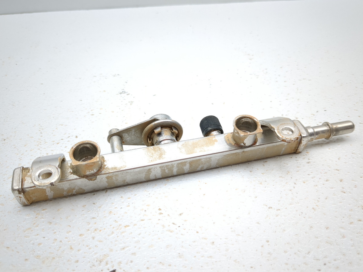 14-23 Polaris RZR XP 4 1000 Gas Fuel Injector Rail 2521878 - Sun