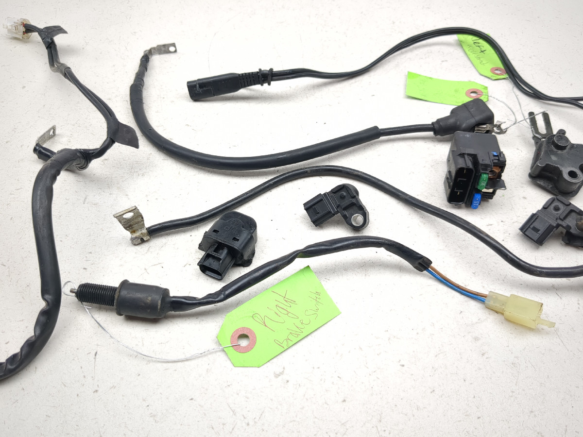 13-18 Kawasaki ZX 636 ZX6R Relay Set Battery Starter Tip Over