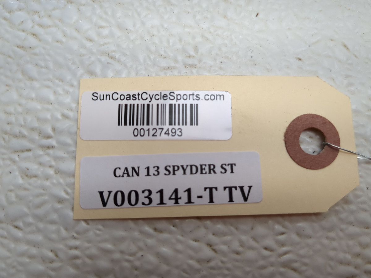 スターゲート15ポンド 13-15 Can Am Spyder Roadster ST Front Right Front Wheel Fender