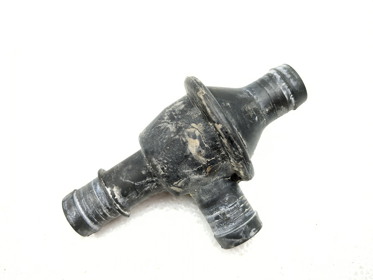 13-15 Can Am Spyder Roadster ST Thermostat Housing 709200384 - Sun