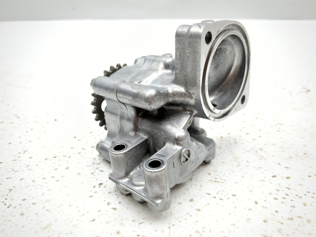 18-25 Kubota RTV XG850 Sidekick Engine Motor Oil Pump E7153-11530