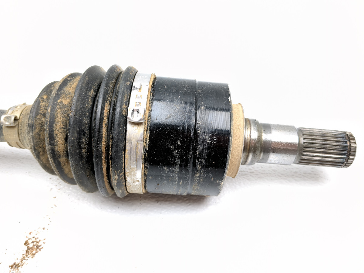 240：ASAHI　evol　部品取りジャンク　引取限定：埼玉県所沢市 18-25 Kubota RTV XG850 Sidekick Rear Right CV Axle Shaft K7811