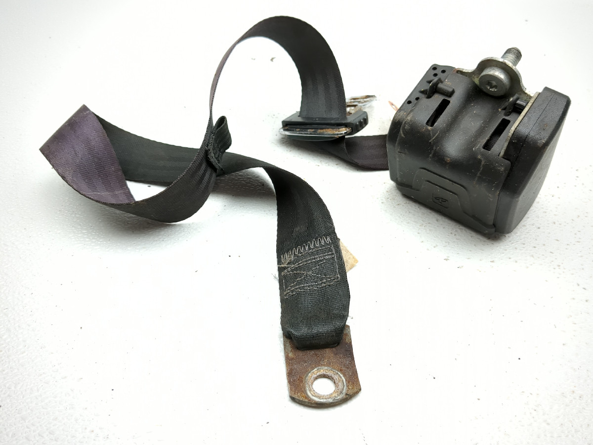 プペル6 16 Arctic Cat Prowler 700 HDX Front Center Safety Seatbelt